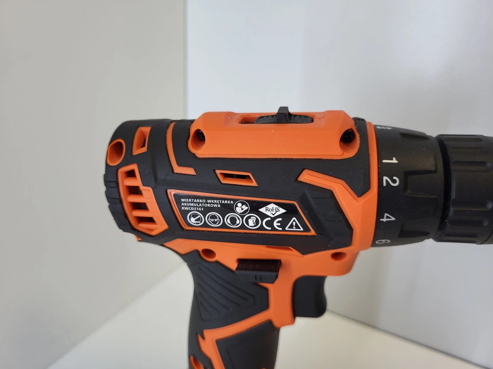 wiertarko-wkretarka-bezszczotkowa-20v-z-akumulatorem-i-ladowarka-marka-inna