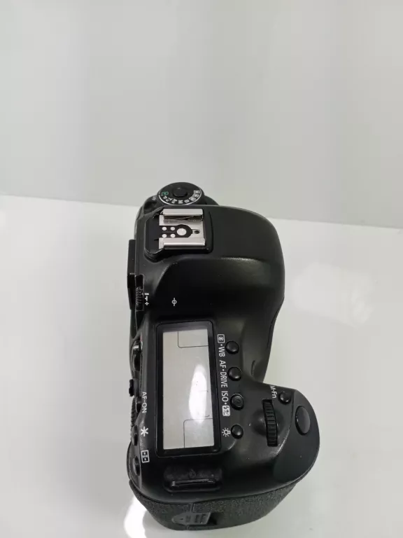 CANON EOS 5D MARK III 22.3 MP FULL FRAME CMOS (PRZEBIEG - 329725)