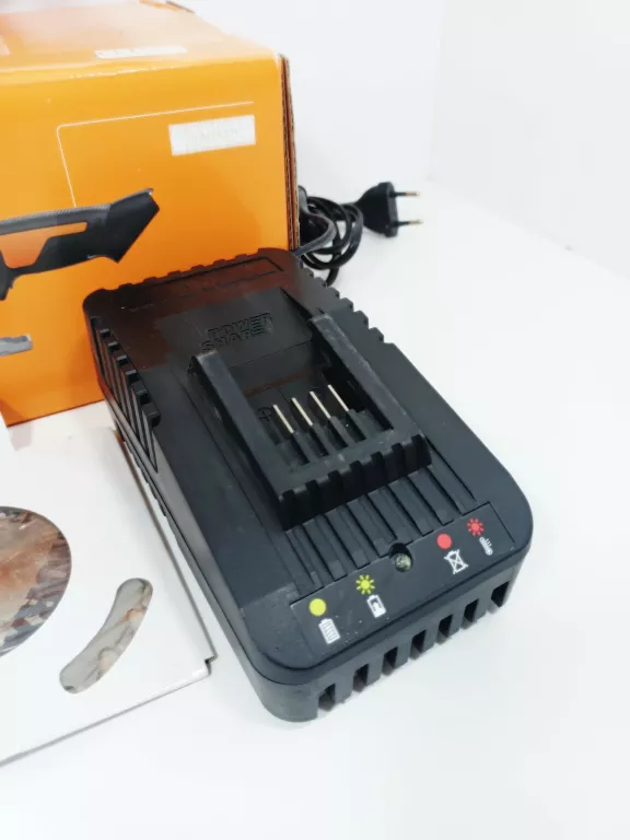 AKUMULATOROWA PIŁA TARCZOWA WORX WX 531.9/2AKU/ŁAD