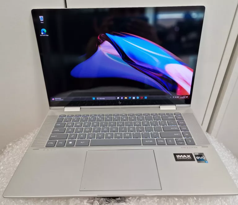 LAPTOP HP ENVY TOUCHSMART I5-4200M 16GB / 512 GB WIN11