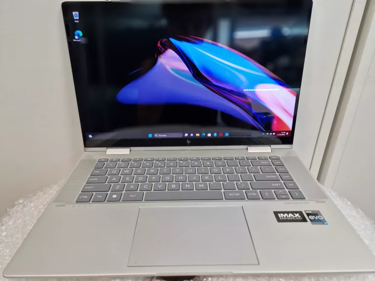 LAPTOP HP ENVY TOUCHSMART I5-4200M 16GB / 512 GB WIN11