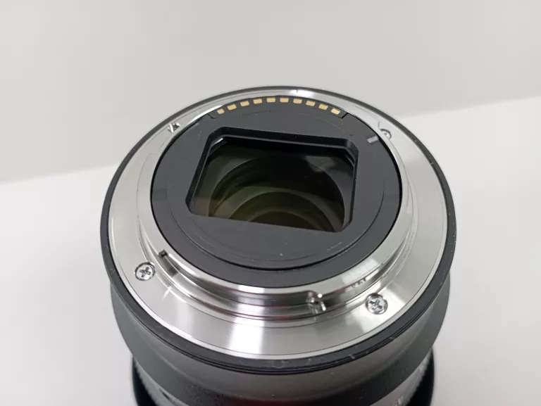 OBIEKTYW SONY E 16-55MM F/2,8 G (SEL1655G)