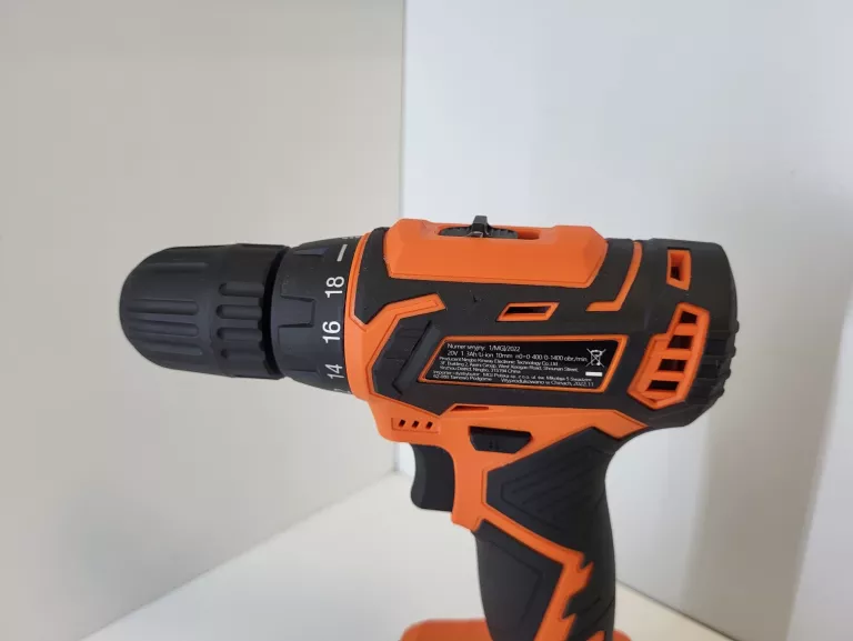 wiertarko-wkretarka-bezszczotkowa-20v-z-akumulatorem-i-ladowarka-rodzaj-silnika-silnik-bezszczotkowy