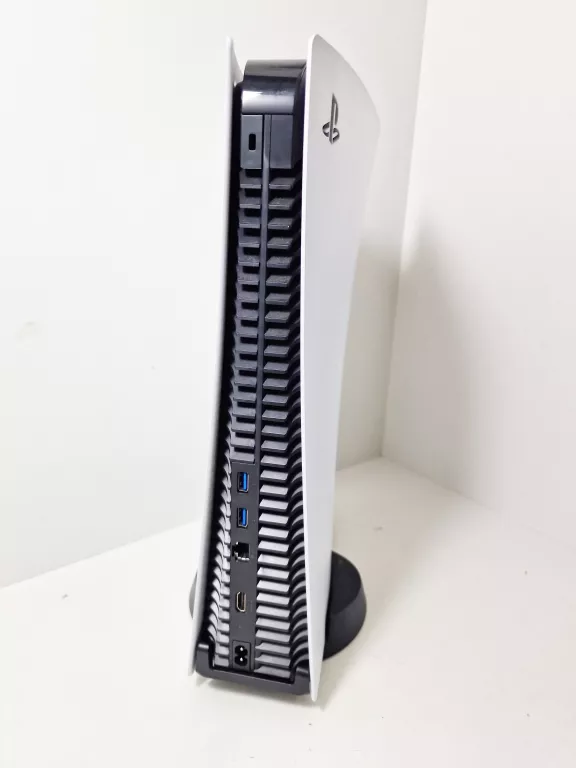 KONSOLA PS5 CFI-1016A PAD TORBA