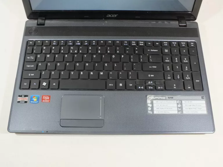 LAPTOP ACER ASPIRE 5250 IC 4RAM 450 GB