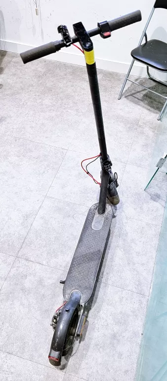 HULAJNOGA ELEKTRYCZNA XIAOMI ELECTRIC SCOOTER 4 PRO 700W