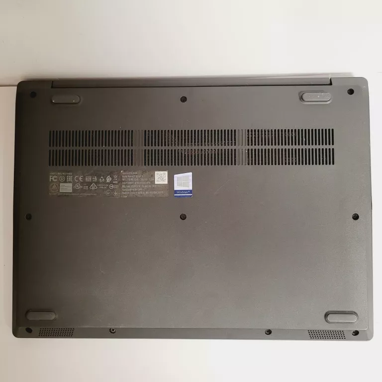 laptop-lenovo-v14-ada-ryzen-3-8gb-ram-256gb-ssd-rozdzielczosc-px-1920-x-1080