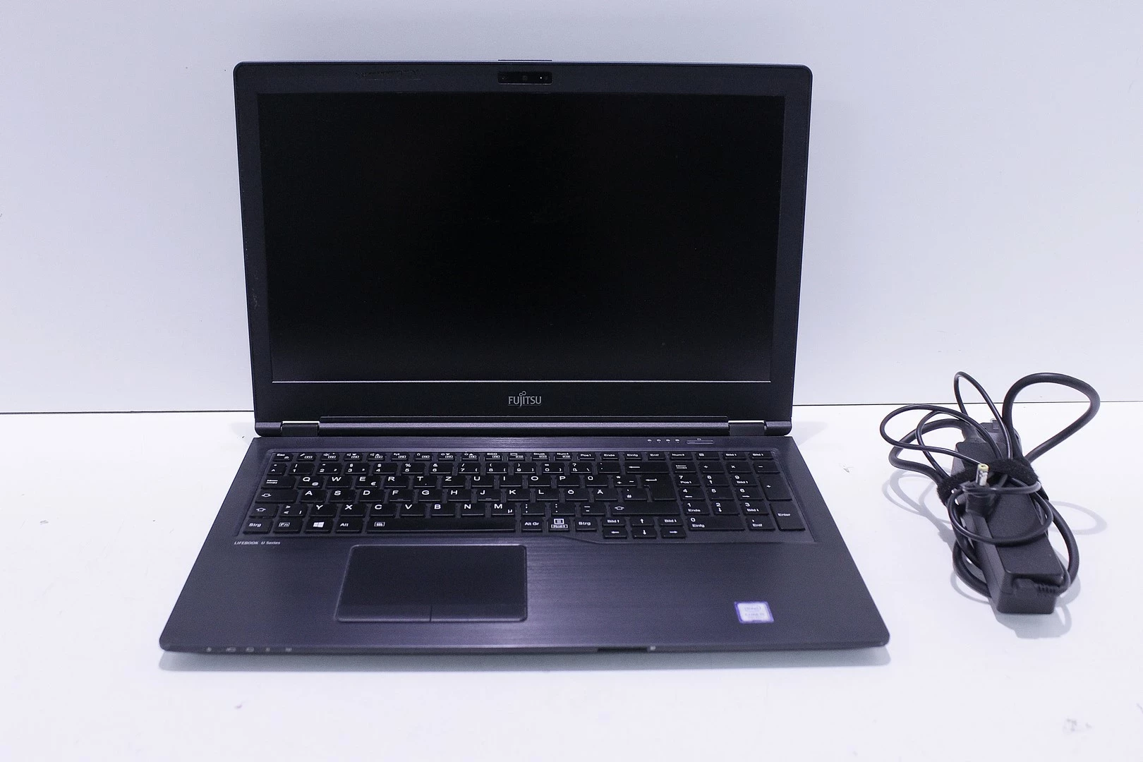laptop-fujitsu-lifebook-u758-hutnicza-1-starachowice