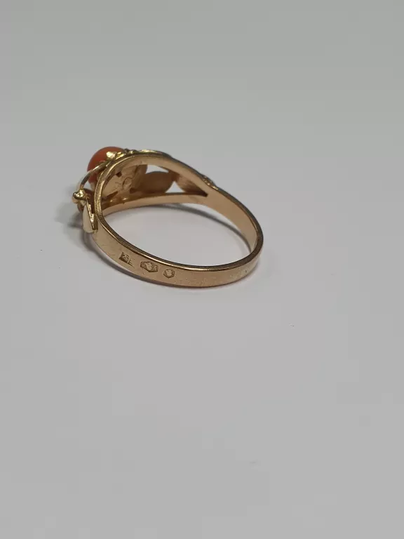 piekny-zloty-pierscionek-r19-585-340g-kolor-dominujacy-zloty