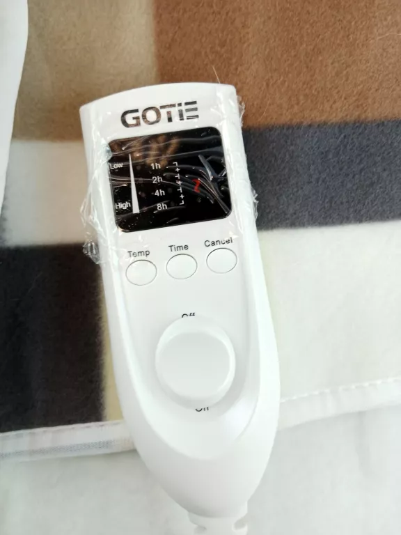 ELEKTRYCZNY KOC OGRZEWAJĄCY GOTIE GKE-150 150X80CM