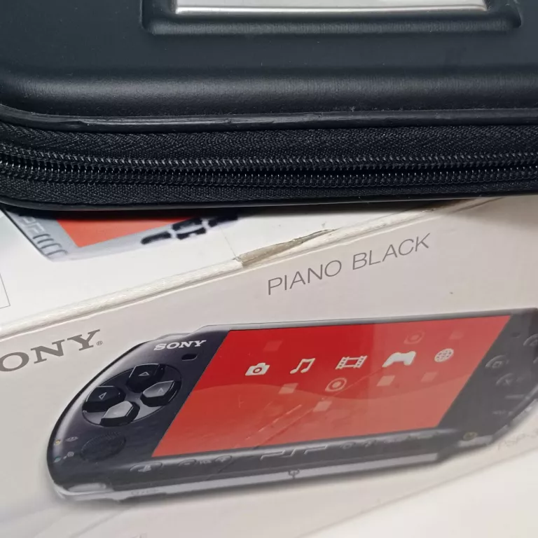 KONSOLA SONY PSP 3004 PUDEŁKO GRY #WARTO!