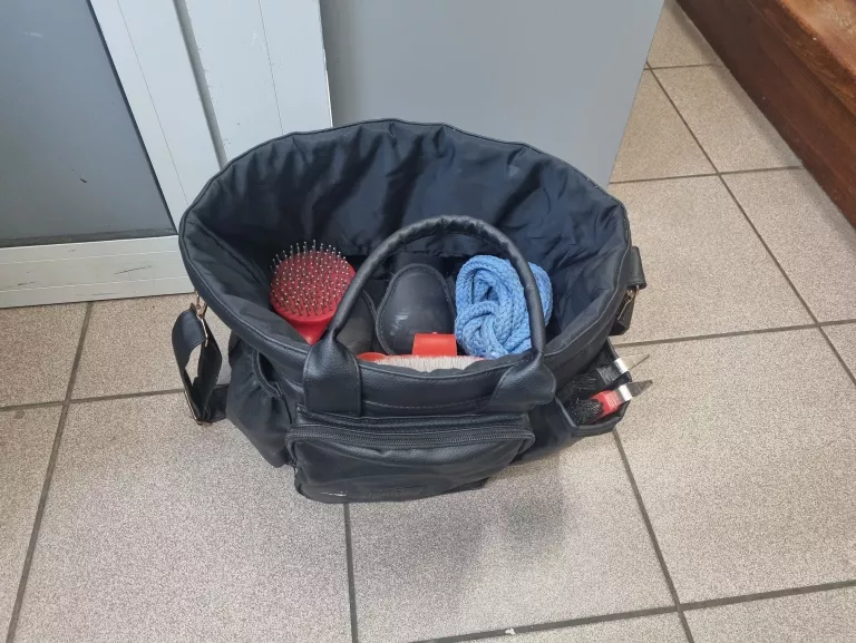 akcesoria-do-jazdy-konnej-stan-uzywany