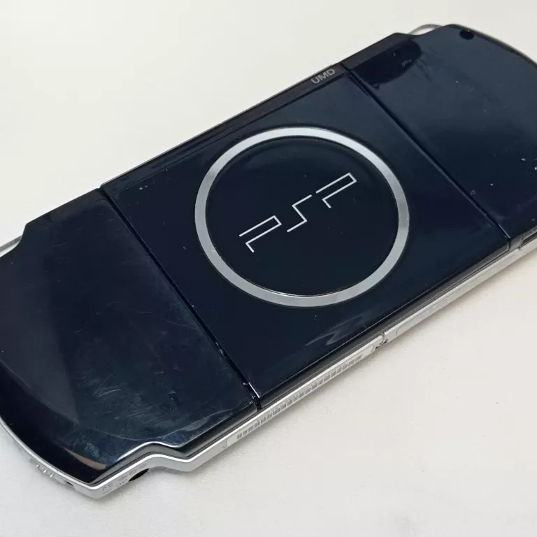 KONSOLA SONY PSP 3004 PUDEŁKO GRY #WARTO!