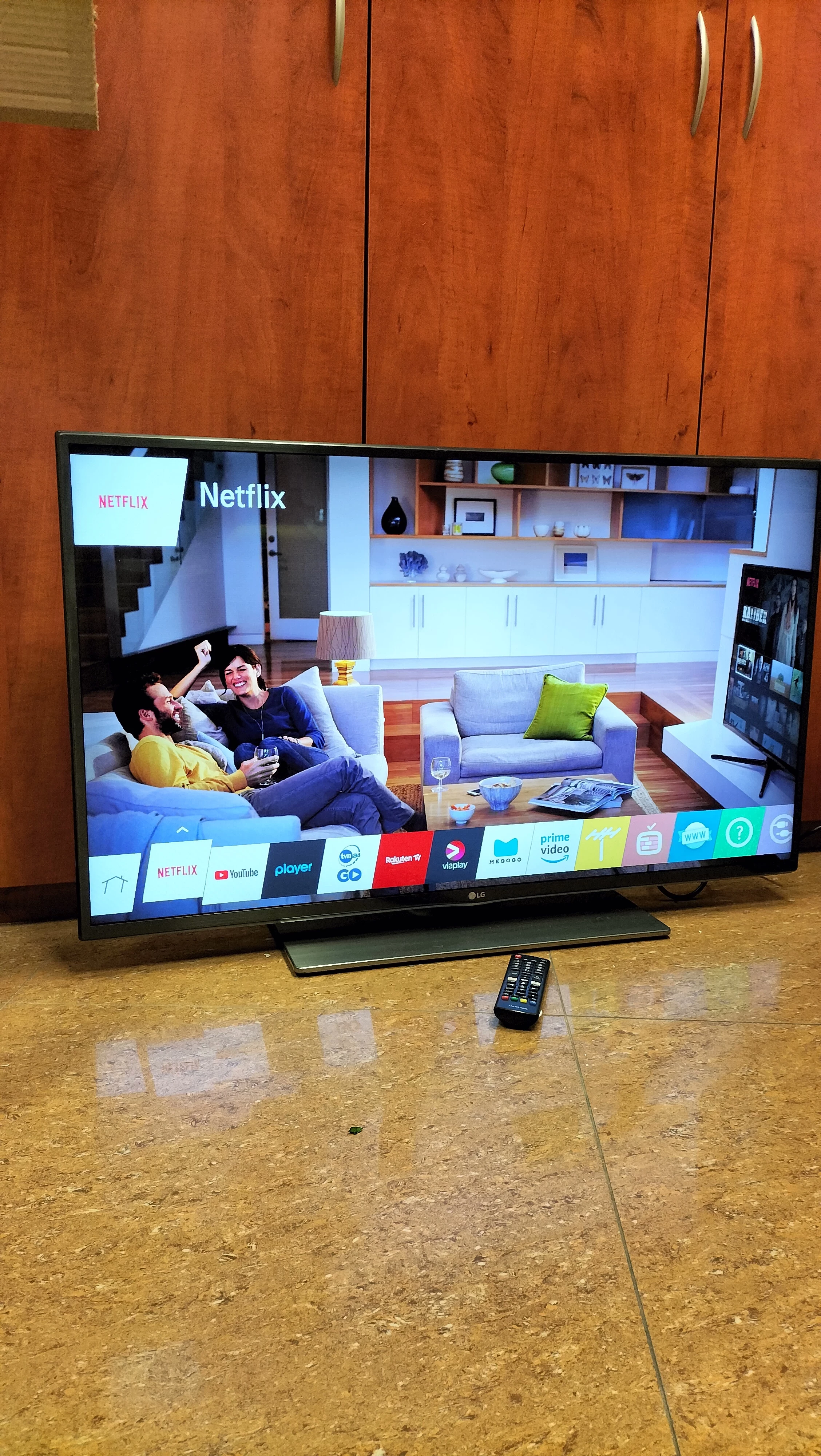 telewizor-led-lg-42lf652v-pilot-przekatna-ekranu-cale-42