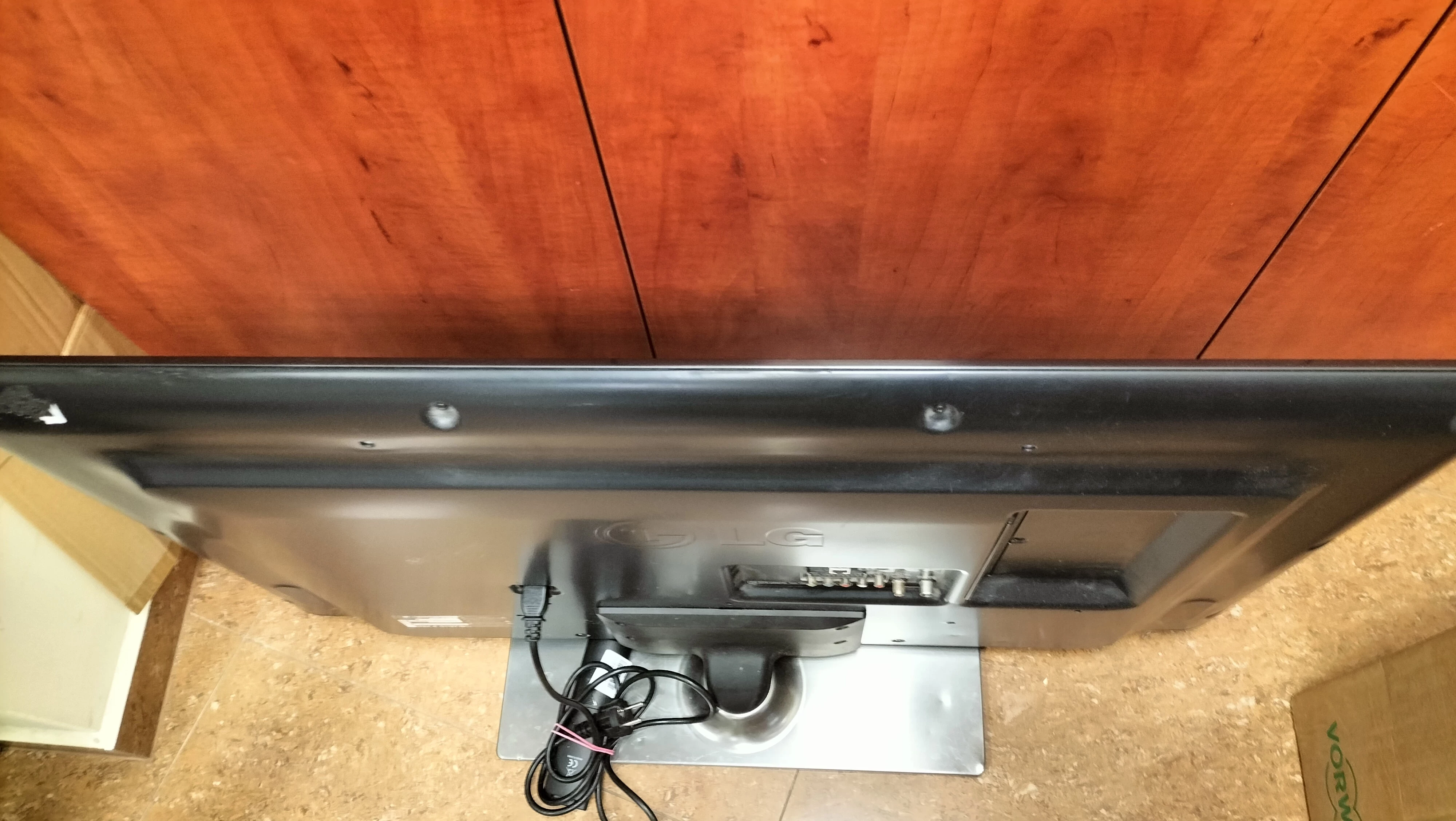 telewizor-led-lg-42lf652v-pilot-marka-lg