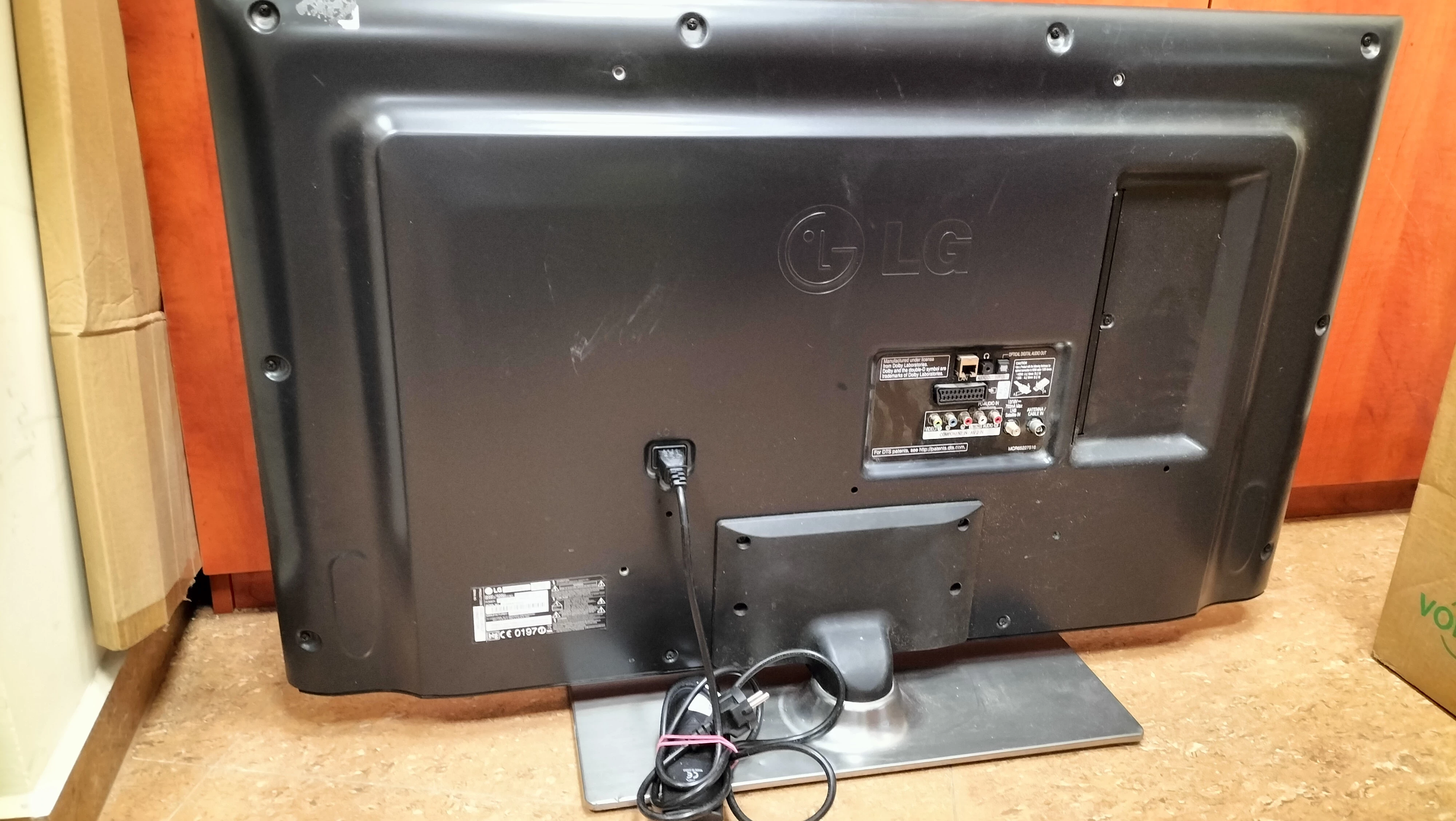 telewizor-led-lg-42lf652v-pilot-smart-tv-android-tv