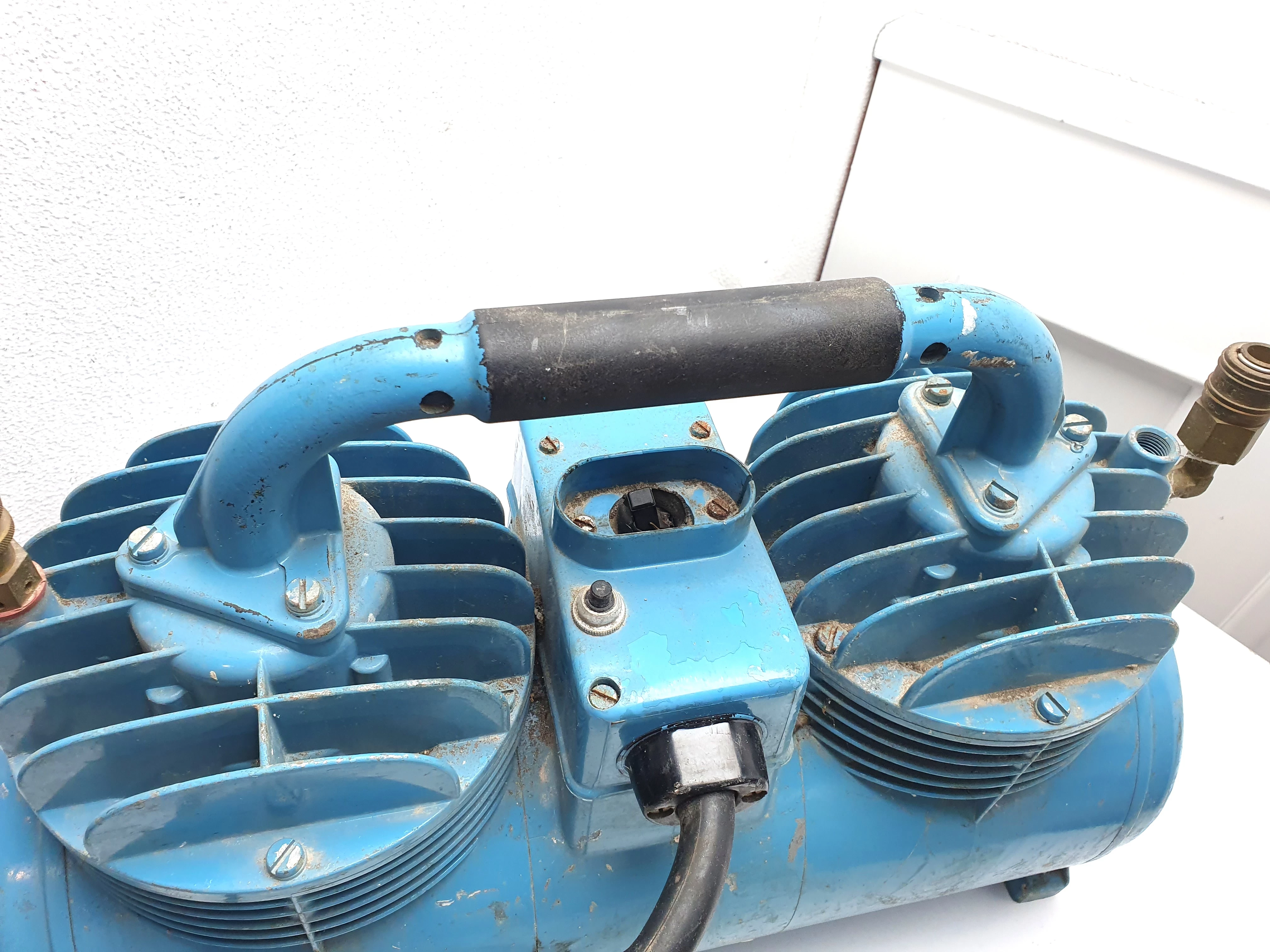 kompresor-sprezarka-do-agregatu-tynkarskiego-pft-g4-model-g4