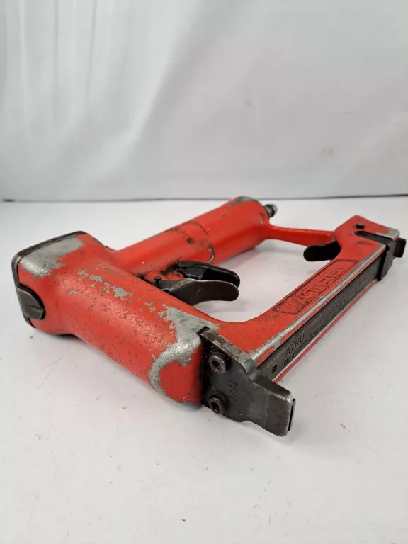 zszywacz-tapicerski-pneumatyczny-zobacz-sikorskiego-1-starogard-gdanski