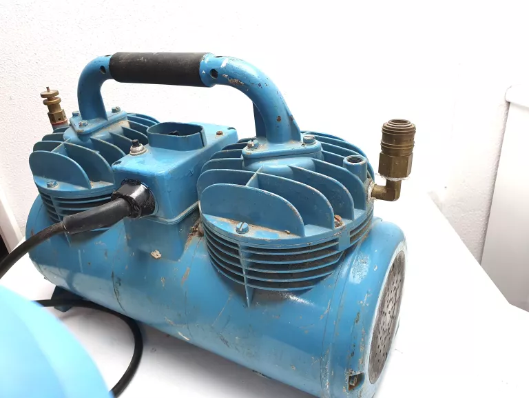 kompresor-sprezarka-do-agregatu-tynkarskiego-pft-g4-kod-producenta-g4