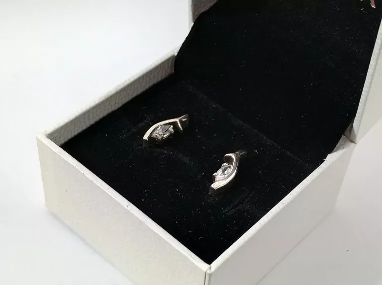 srebrne-kolczyki-195gr-925-jagiellonska-721-szczecin-rs