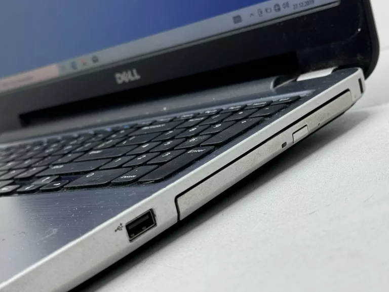 laptop-dell-inspiron-5537-seria-procesora-intel-core-i5