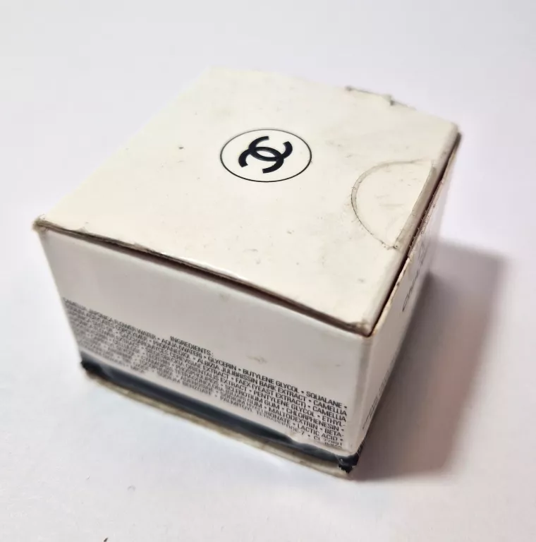 krem-rewitalizujacy-chanel-n1-creme-yeux-krem-15-ml-rodzaj-129435-2