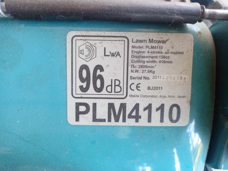 KOSIARKA SPALINOWA MAKITA PLM4110 USZKODZONA