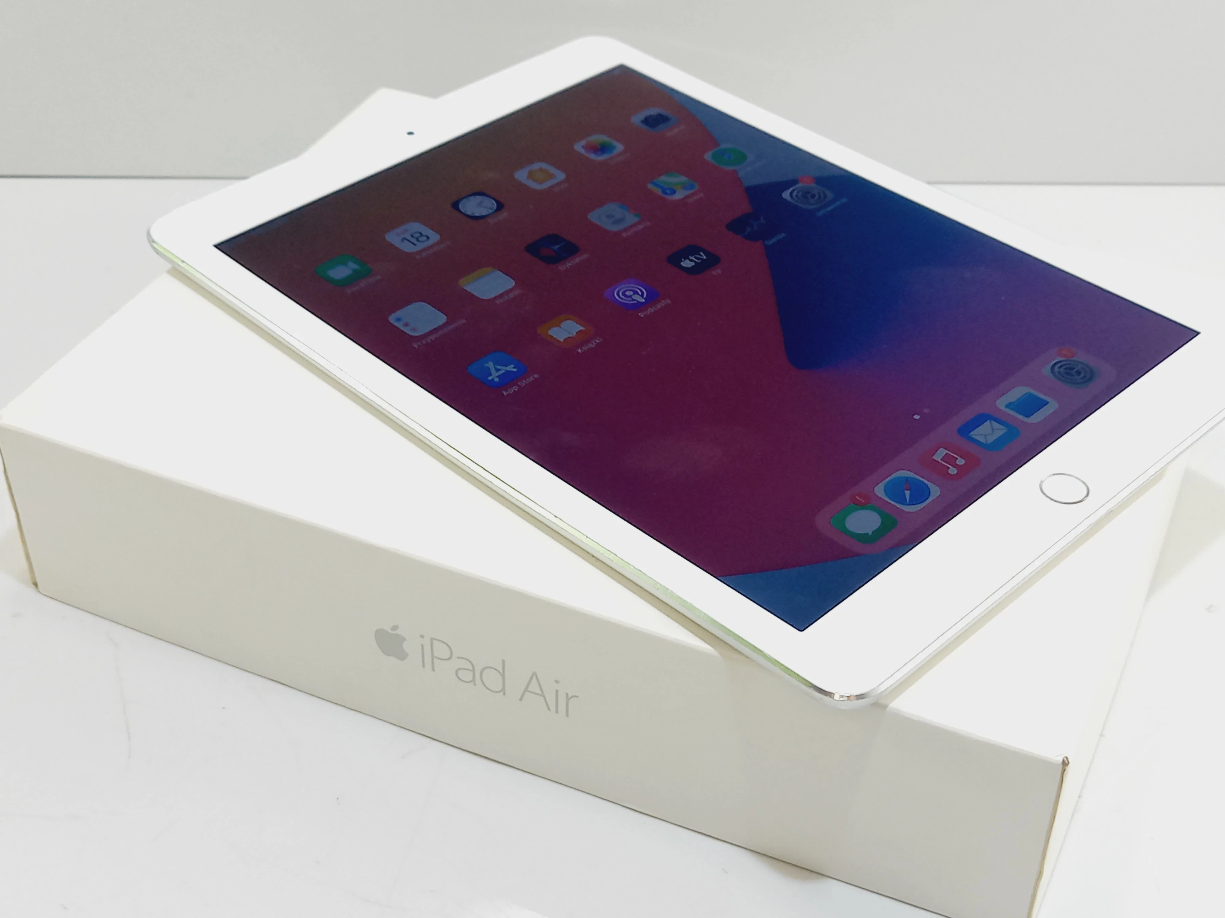 tablet-ipad-air-2-32-gb-przekatna-ekranu-970