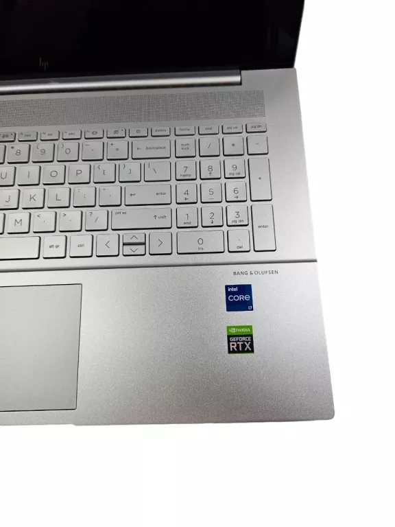 LAPTOP HP ENVY 17-CR0875ND 17.3" I7-1255U 16 GB 1TB SSD RTX 2050 4GB
