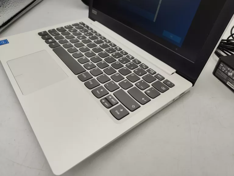 laptop-lenovo-ideapad-120s-11iap-116-2-gb-32-gb-n3350-rozdzielczosc-px-1366-x-768