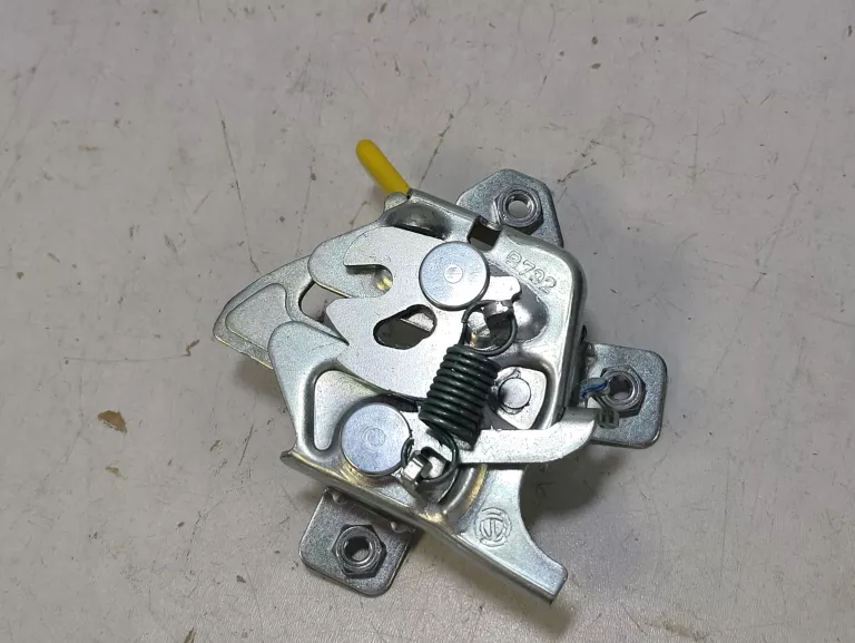 zamek-do-drzwi-b732-marka-inna