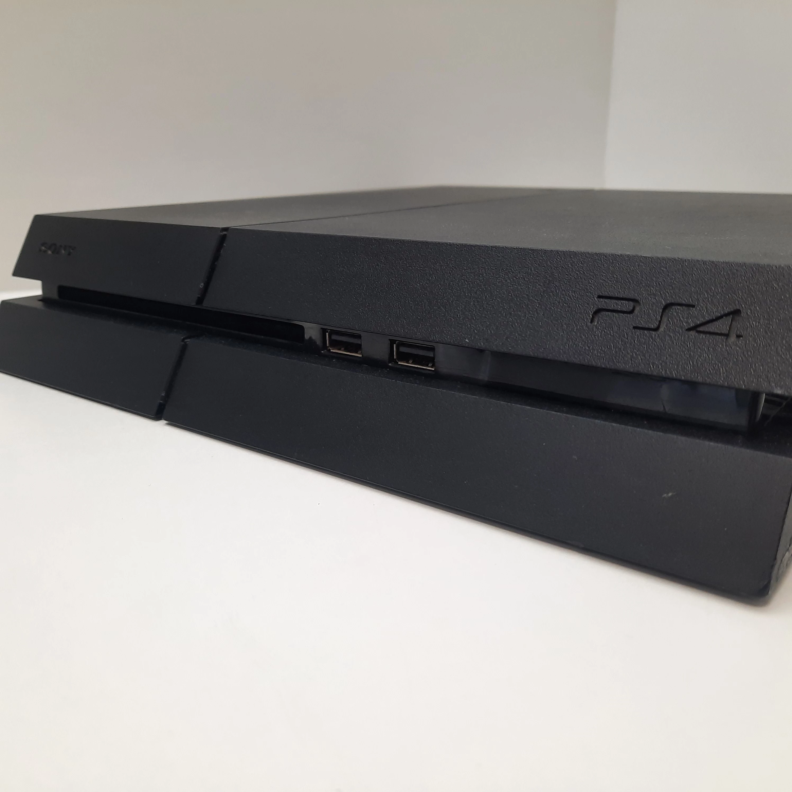 konsola-playstation-4-kolor-czarny