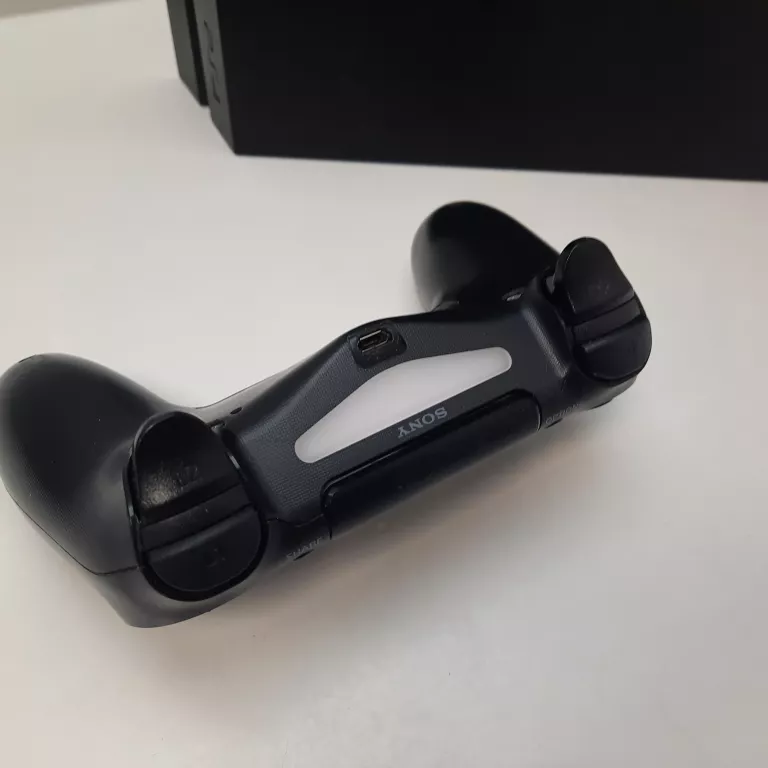 konsola-playstation-4-kod-producenta-cuh-1216a