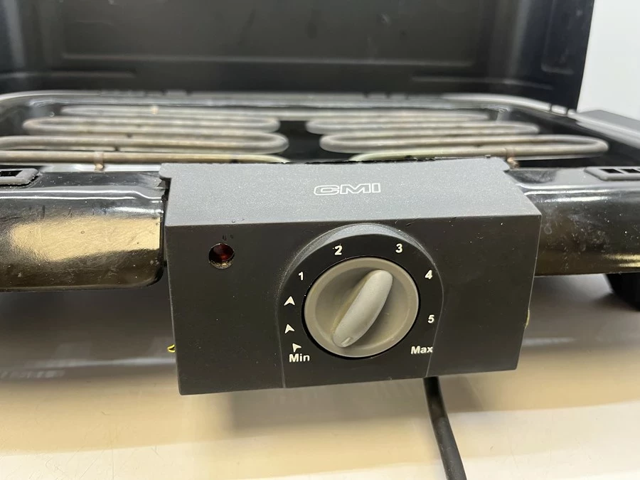 grill-elektryczny-ze-stojakiem-cmi-236270-moc-0