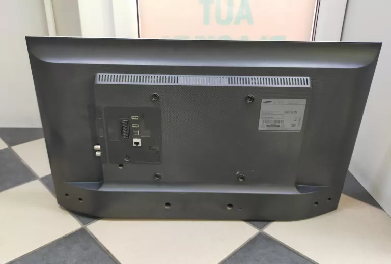 TELEWIZOR SAMSUNG UE32J4570 32" LED SMART TV