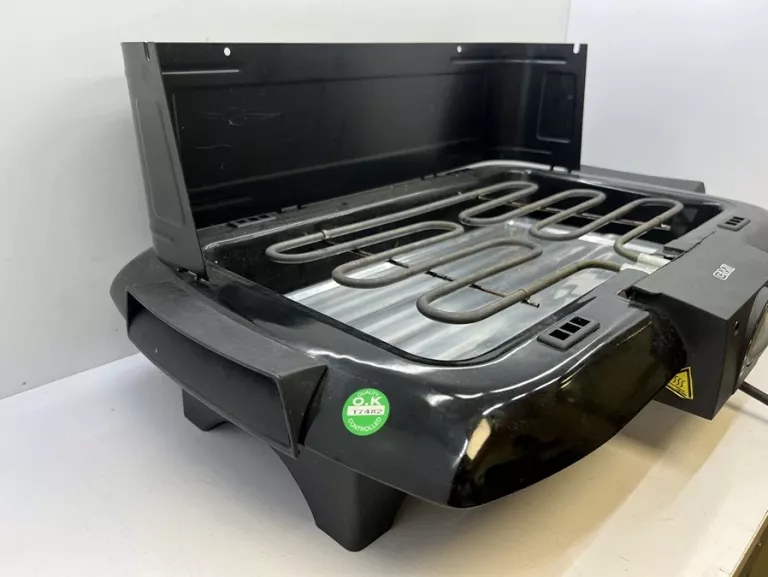 GRILL ELEKTRYCZNY ZE STOJAKIEM CMI 236270