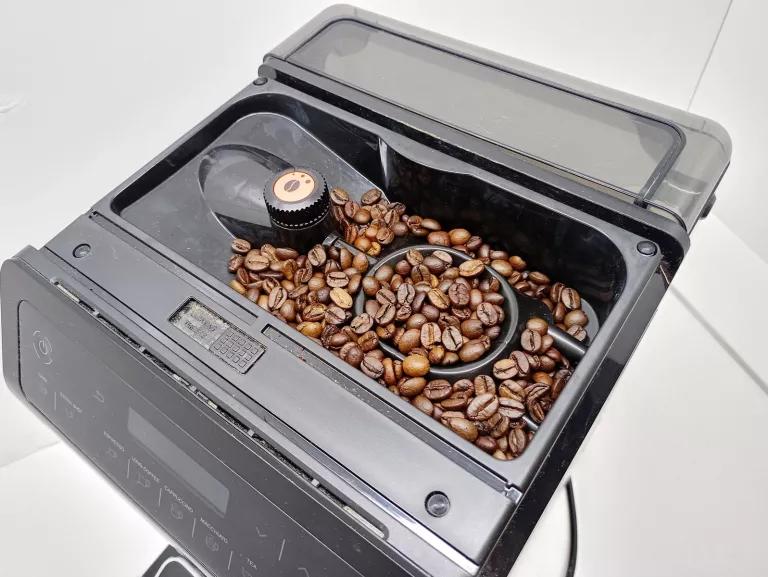 ekspres-do-kawy-krups-ea890810-rodzaj-ekspresu-automatyczny