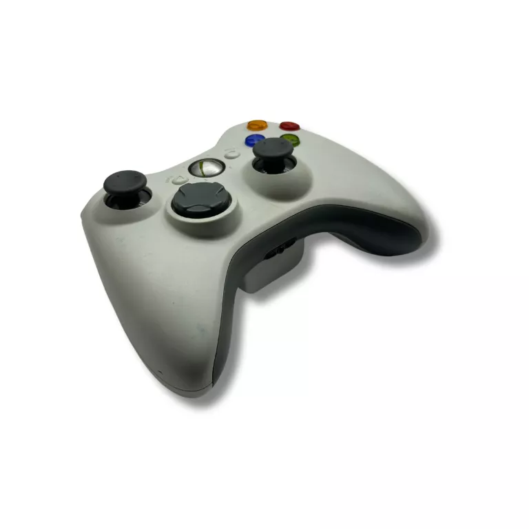 KONSOLA XBOX 360 + DWA PADY