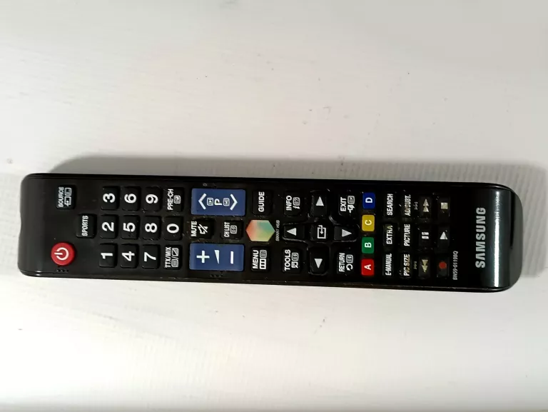 TELEWIZOR SAMSUNG UE50J6240AW SMART 50" TV, PILOT
