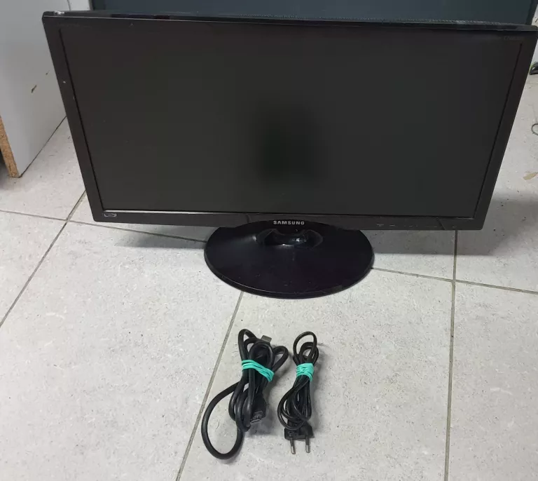 MONITOR I TELEWIZOR W JEDNYM SAMSUNG T24B350EW 24'CALI