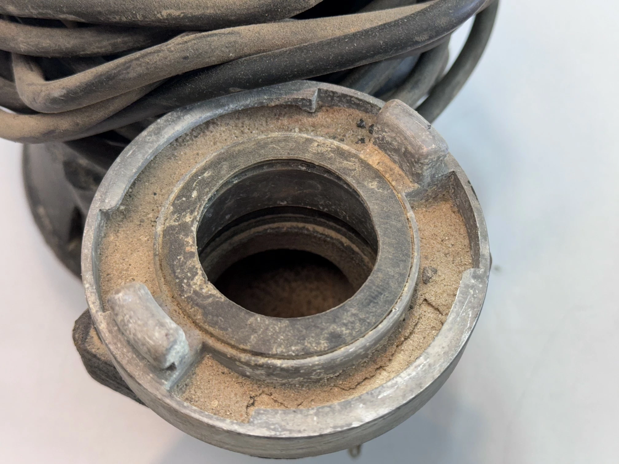 pompa-zanurzeniowa-magnum-professional-3200w-rodzaj-pompy-glebinowa