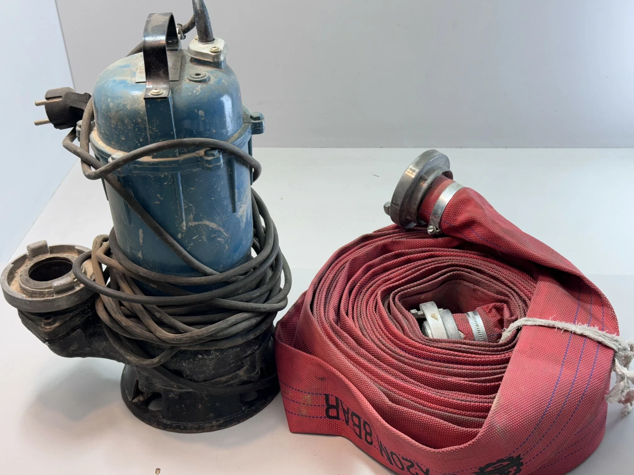 pompa-zanurzeniowa-magnum-professional-3200w-plac-krakowski-3-zabrze-sj