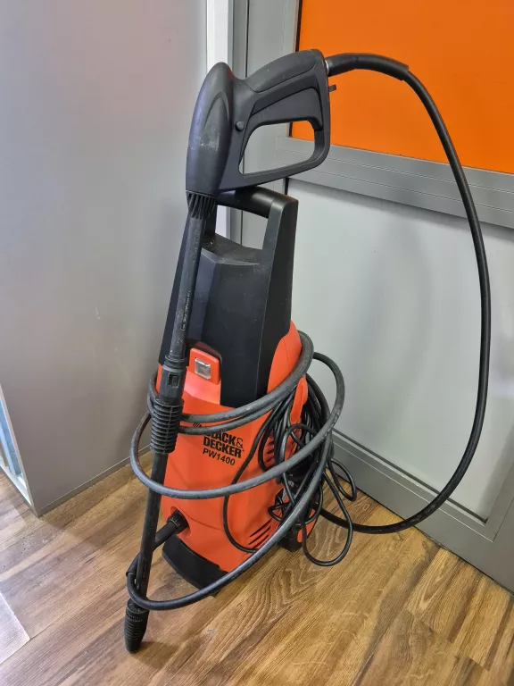 MYJKA CISNIENIOWA BLACK&DECKER PW 1400 K