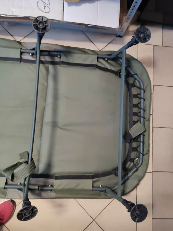 ŁÓŻKO KARPIOWE STARBAITS BIVIE BED CHAIR 8 NÓG