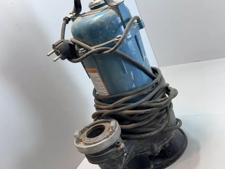 pompa-zanurzeniowa-magnum-professional-3200w-maksymalna-wydajnosc-pompy-20000