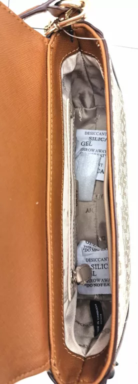 torebka-dkny-bryant-md-flap-xbody-r82ej467-brazowa-marka-dkny