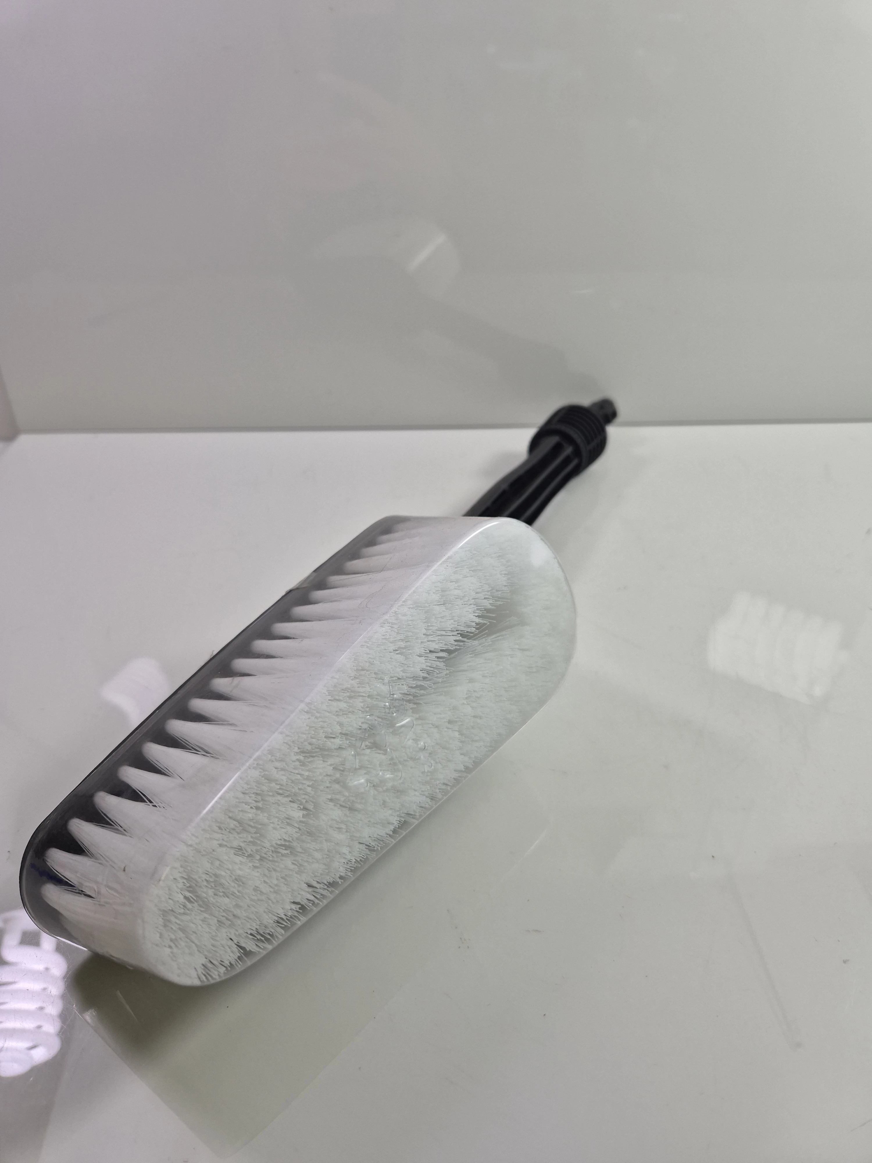 myjka-cisnieniowa-blackdecker-pw-1400-k-maksymalna-moc-00