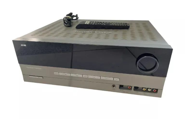 AMPLITUNER HARMAN KARDON AVR 132