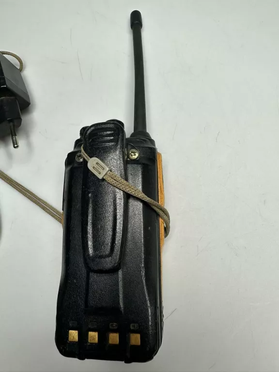 RADIOTELEFON HYT POWER 446