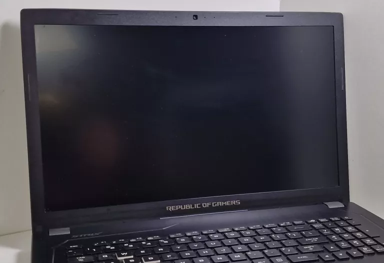 ASUS ROG STRIX GL753V I7/8GB/GTX1050TI
